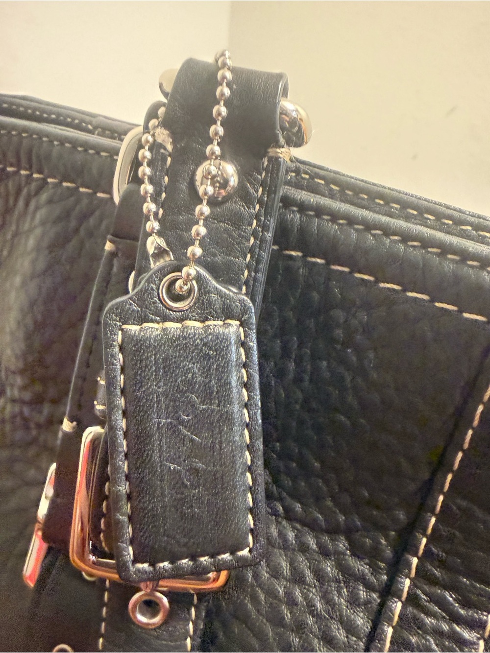 Coach F13069 Black Leather Hamptons Tote Shoulder Bag Y2K 2009 - Picture 6 of 14